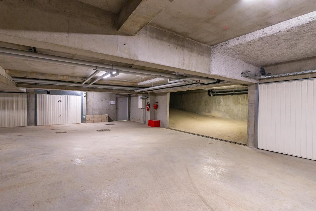 Apartamento Au 4 Le Long Du Canal Avec Parking Dijon Exterior foto